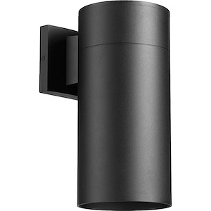 Lees Court - 1 Light Outdoor Wall Lantern in Bailey Street Home Home Collection style - 5.75 inches wide by 12 inches high - 1149672