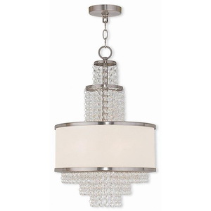 Traditional Three Light Chandelier - 1121581
