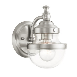 Eversley North - 1 Light Bathroom Light in New Traditional Style - 5.5 Inches wide by 8.25 Inches high - 1122460