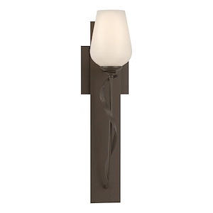 Hogarth Lea - 1 Light Wall Sconce In Traditional Style-18.5 Inches Tall and 4.8 Inches Wide - 1403412