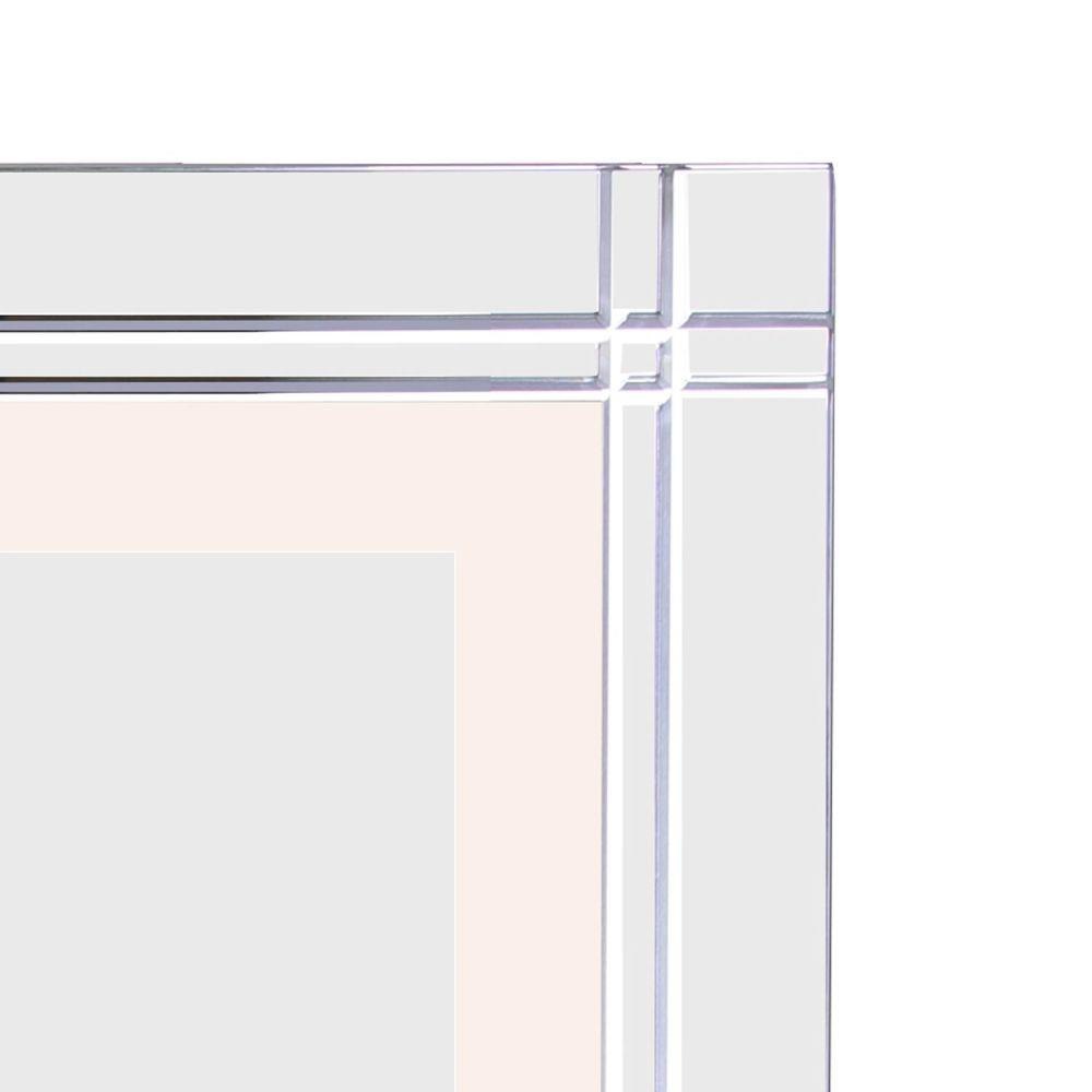 LR8D01A3642D