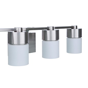 District 4 Light Transitional Bath Vanity in Transitional Style - 31.25 inches wide by 7 inches high - 990846