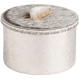 Windsor - Medium Container - 7.5 Inches Wide by 6 Inches High - 845263