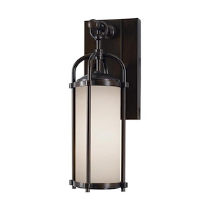 Feiss Lighting-Dakota-One Light Outdor Wall Bracket in Transitional Style-4.75 Inch Wide by 13.25 Inch High - 1276691