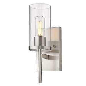 Winslett - 1 Light Wall Sconce in Classic style - 13.5 Inches high by 4.75 Inches wide - 1037312