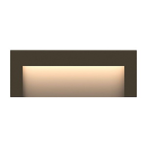 Taper - 12V 2.5W LED Wide Horizontal Deck Light - 8 Inches Wide by 3 Inches High - 869329