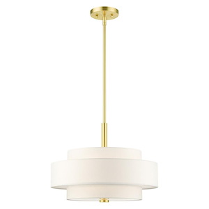 Meridian - 4 Light Chandelier - 1012159