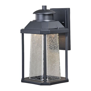 Freeport 1-Light Outdoor Wall Sconce in Transitional and Lantern Style 13.5 Inches Tall and 7.25 Inches Wide - 588768
